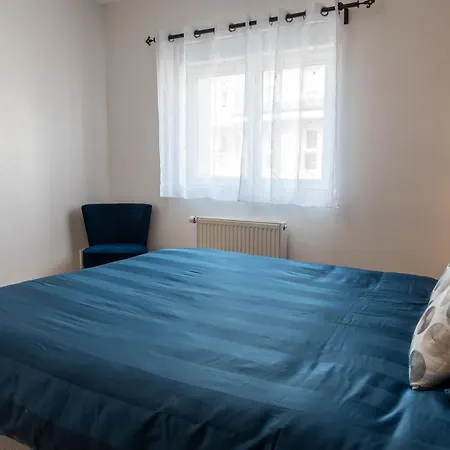 Apartment Champenois Garage Privatif Hypercentre 6 Pers *