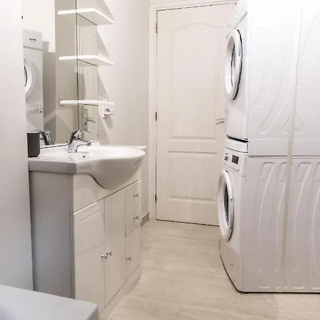 Apartamento Champenois Garage Privatif Hypercentre 6 Pers *
